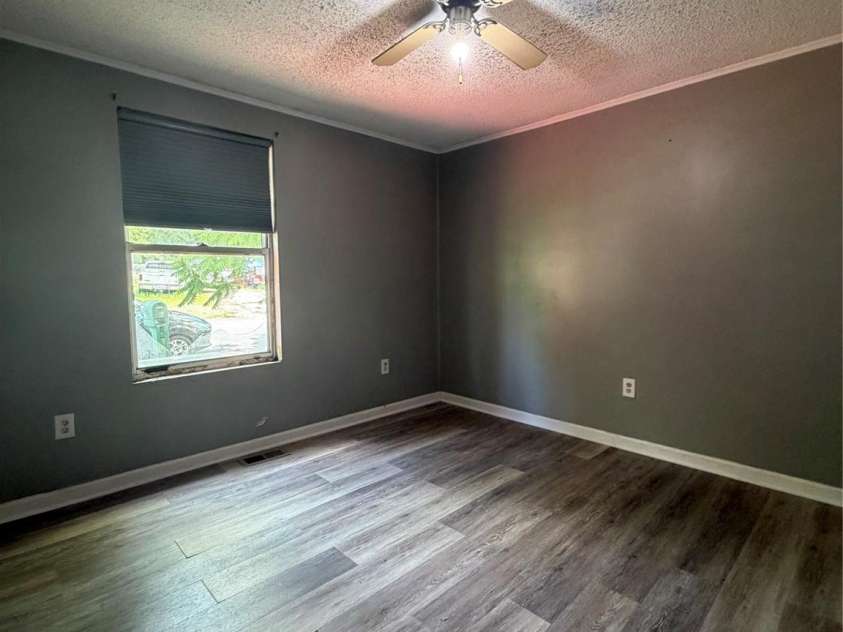 133 Mill Street, Chester, SC 29706.  MLS# CAR4387476, YatesRealty ID 28926. 