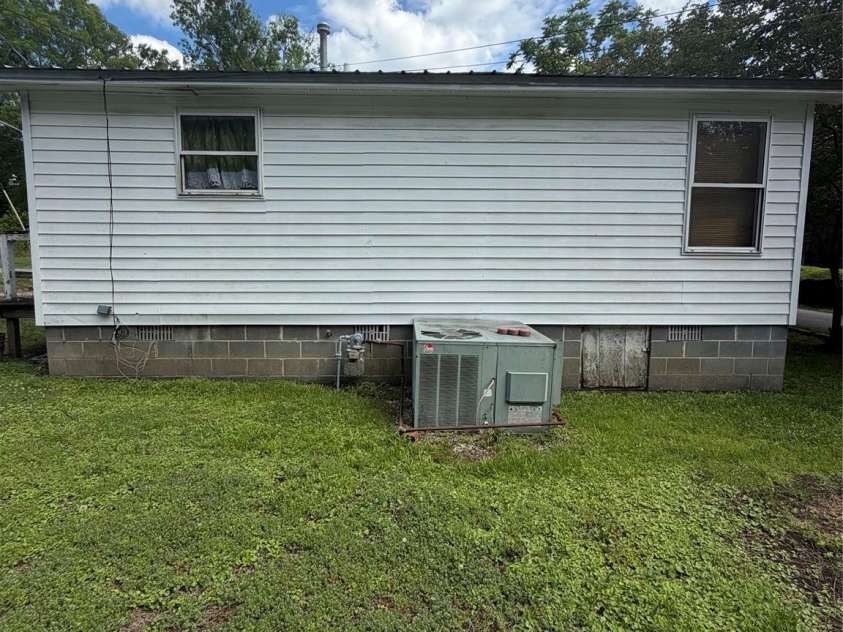 133 Mill Street, Chester, SC 29706.  MLS# CAR4387476, YatesRealty ID 28926. 