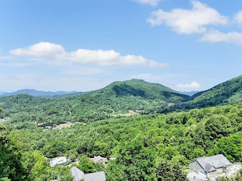 830 Trials Gap Drive, Waynesville, NC 28786.  MLS# CAR4384986, YatesRealty ID 28928. 