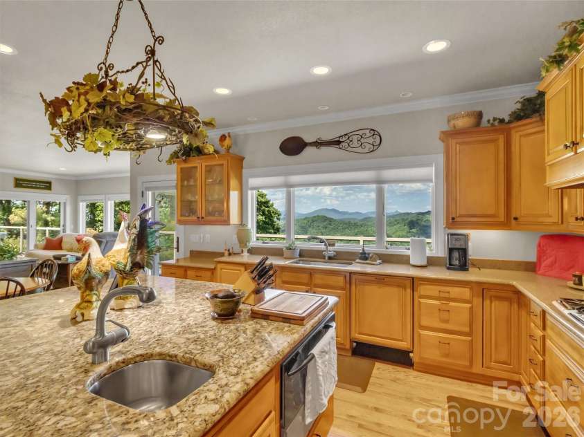 830 Trials Gap Drive, Waynesville, NC 28786.  MLS# CAR4384986, YatesRealty ID 28928. 