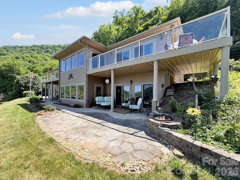830 Trials Gap Drive, Waynesville, NC 28786.  MLS# CAR4384986, YatesRealty ID 28928. 