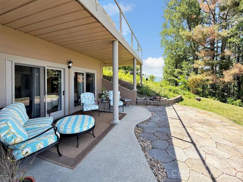 830 Trials Gap Drive, Waynesville, NC 28786.  MLS# CAR4384986, YatesRealty ID 28928. 