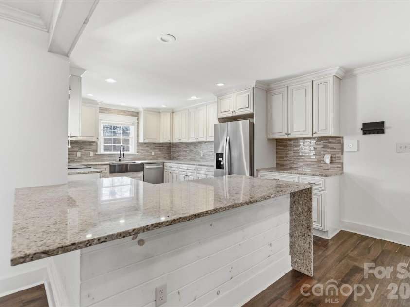 7717 Lancaster Highway, Waxhaw, NC 28173.  MLS# CAR4362423, YatesRealty ID 28929. 