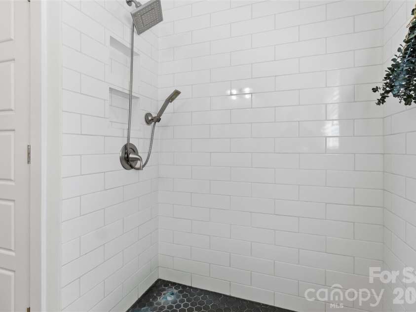 7717 Lancaster Highway, Waxhaw, NC 28173.  MLS# CAR4362423, YatesRealty ID 28929. 