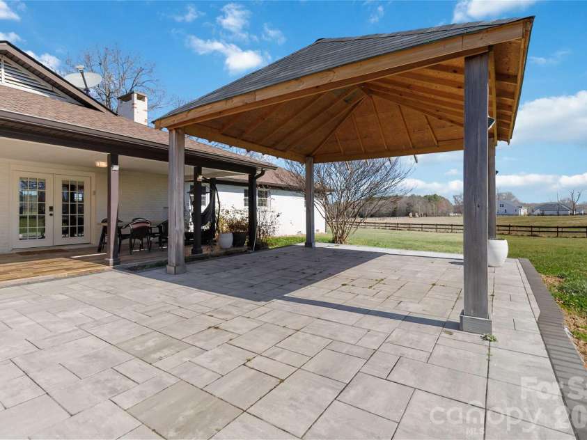 7717 Lancaster Highway, Waxhaw, NC 28173.  MLS# CAR4362423, YatesRealty ID 28929. 