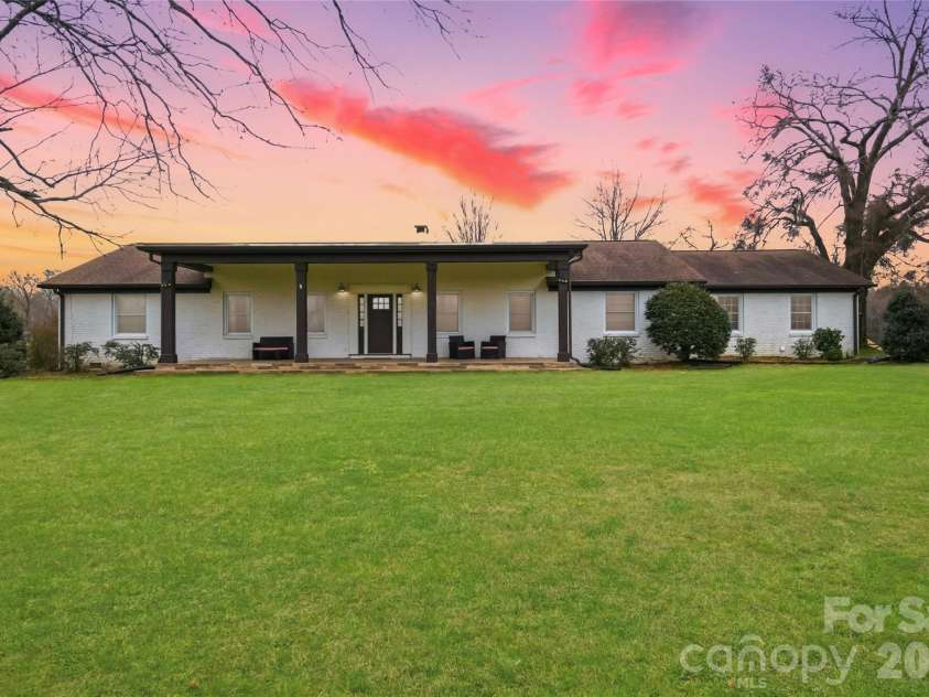 7717 Lancaster Highway, Waxhaw, NC 28173.  MLS# CAR4362423, YatesRealty ID 28929. 