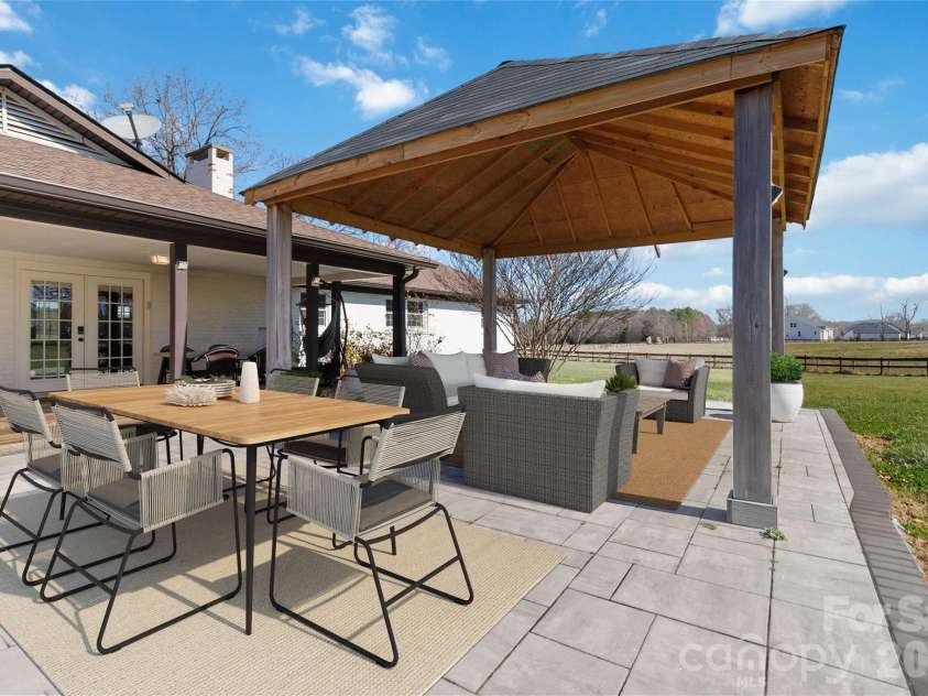 7717 Lancaster Highway, Waxhaw, NC 28173.  MLS# CAR4362423, YatesRealty ID 28929. Virtually Staged
