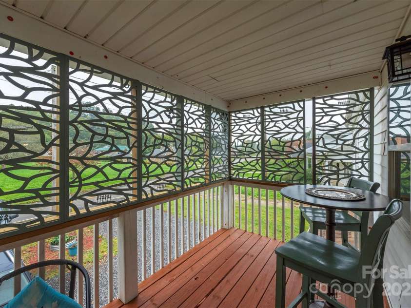 3755 Broad Street, Clyde, NC 28721.  MLS# CAR4308852, YatesRealty ID 2893. 