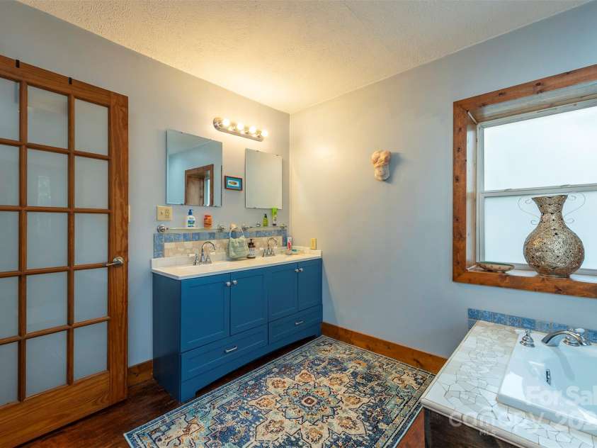 3755 Broad Street, Clyde, NC 28721.  MLS# CAR4308852, YatesRealty ID 2893. 