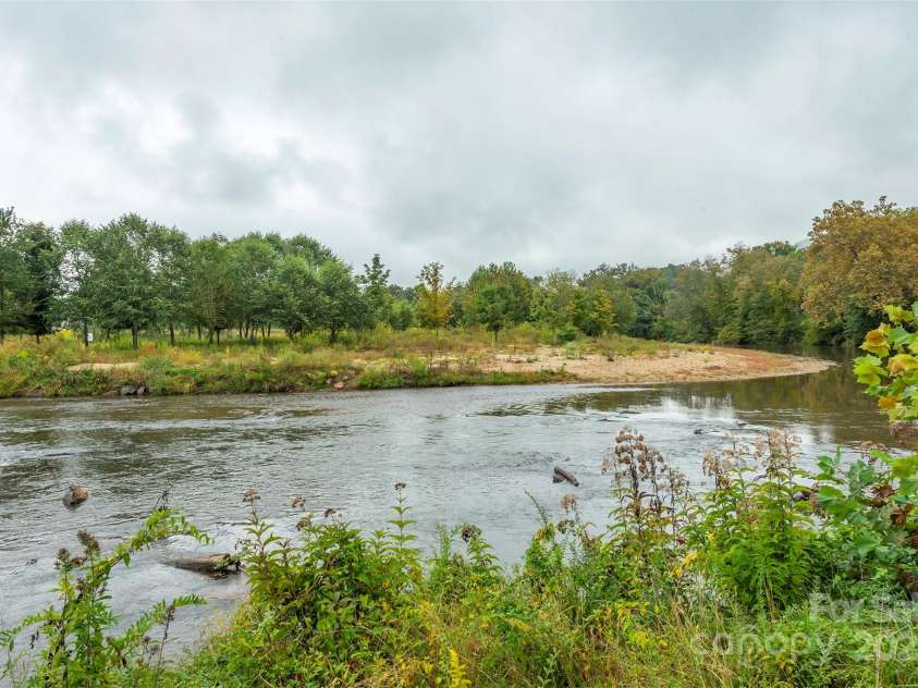 3755 Broad Street, Clyde, NC 28721.  MLS# CAR4308852, YatesRealty ID 2893. 