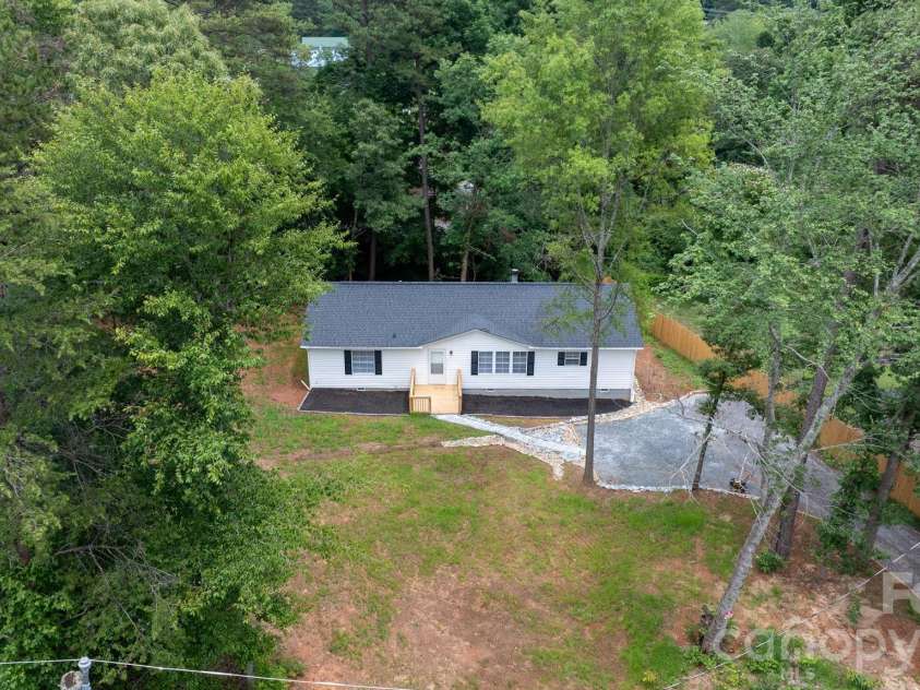 3196 Corkie Drive, Granite Falls, NC 28630.  MLS# CAR4385954, YatesRealty ID 28930. 