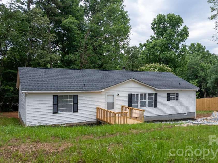 3196 Corkie Drive, Granite Falls, NC 28630.  MLS# CAR4385954, YatesRealty ID 28930. 