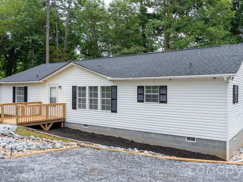 3196 Corkie Drive, Granite Falls, NC 28630.  MLS# CAR4385954, YatesRealty ID 28930. Front