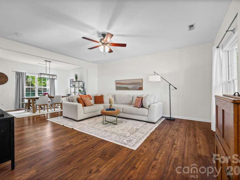 3253 Wicklow Lane, Clover, SC 29710.  MLS# CAR4369845, YatesRealty ID 28931. 