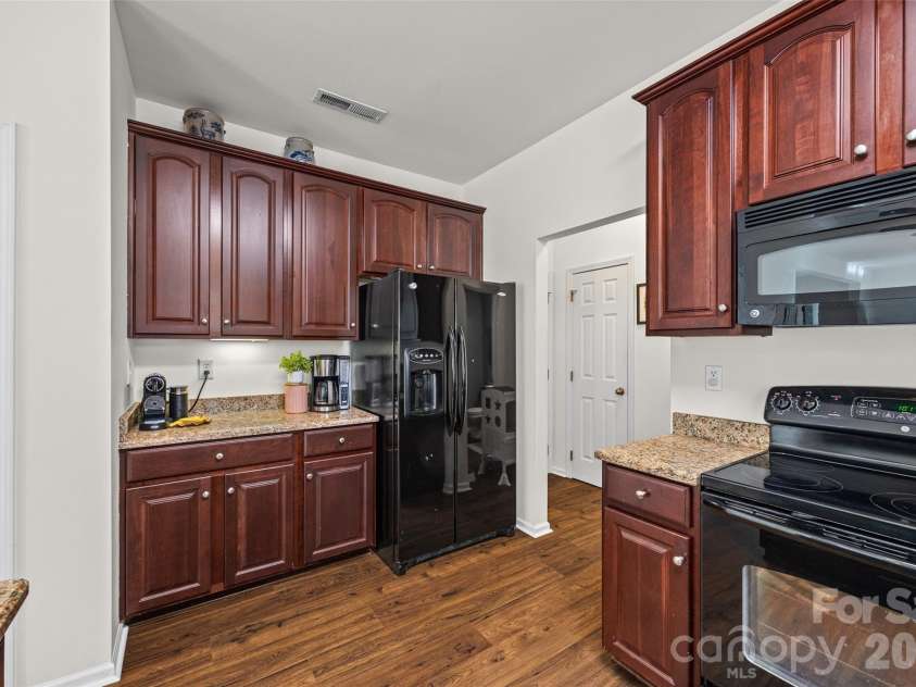 3253 Wicklow Lane, Clover, SC 29710.  MLS# CAR4369845, YatesRealty ID 28931. 