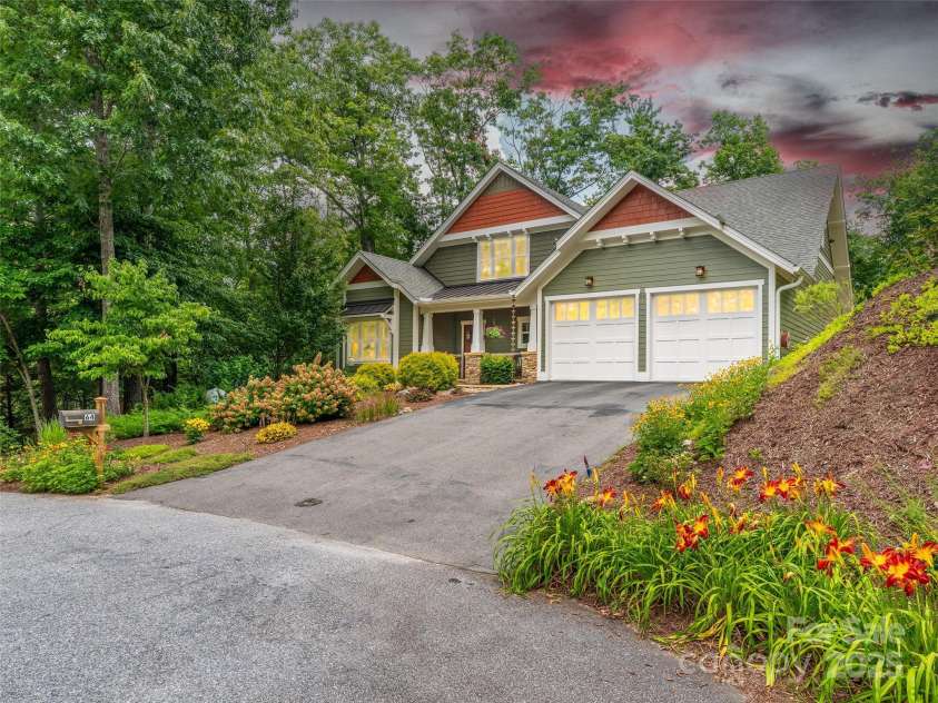 64 Nuthatch Court, Fairview, NC 28730.  MLS# CAR4280456, YatesRealty ID 28932. 