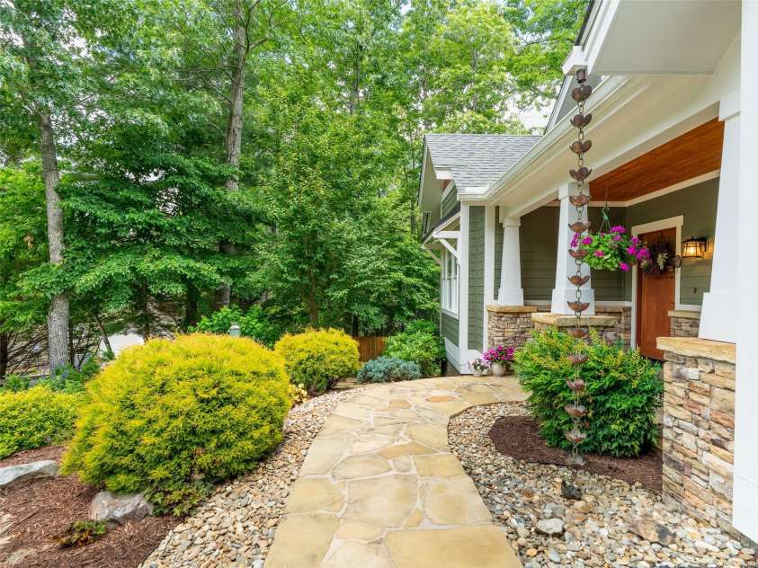 64 Nuthatch Court, Fairview, NC 28730.  MLS# CAR4280456, YatesRealty ID 28932. 