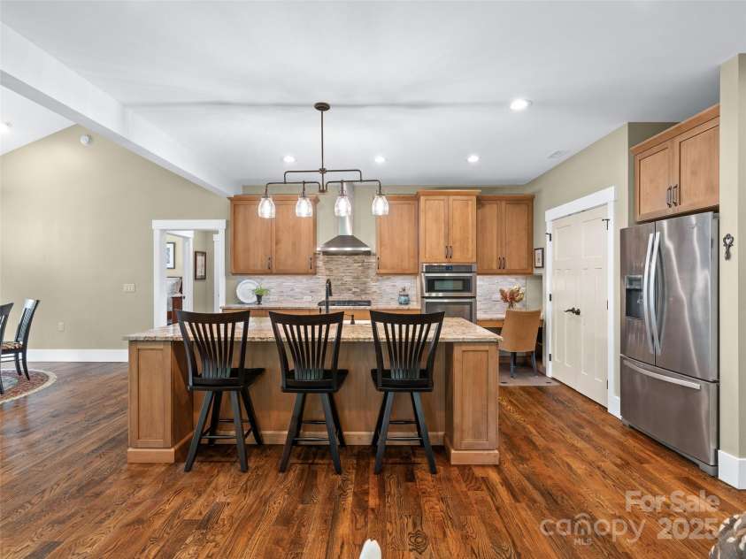 64 Nuthatch Court, Fairview, NC 28730.  MLS# CAR4280456, YatesRealty ID 28932. 