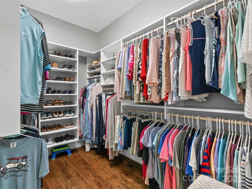 64 Nuthatch Court, Fairview, NC 28730.  MLS# CAR4280456, YatesRealty ID 28932. 