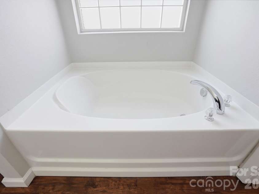 949 Willow Creek Drive, Gastonia, NC 28054.  MLS# CAR4380831, YatesRealty ID 28932. 
