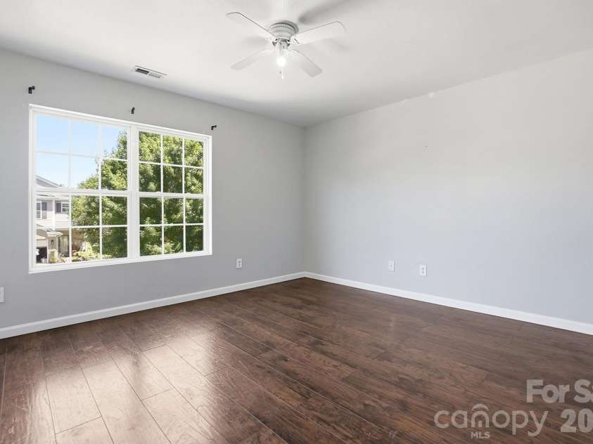 949 Willow Creek Drive, Gastonia, NC 28054.  MLS# CAR4380831, YatesRealty ID 28932. 