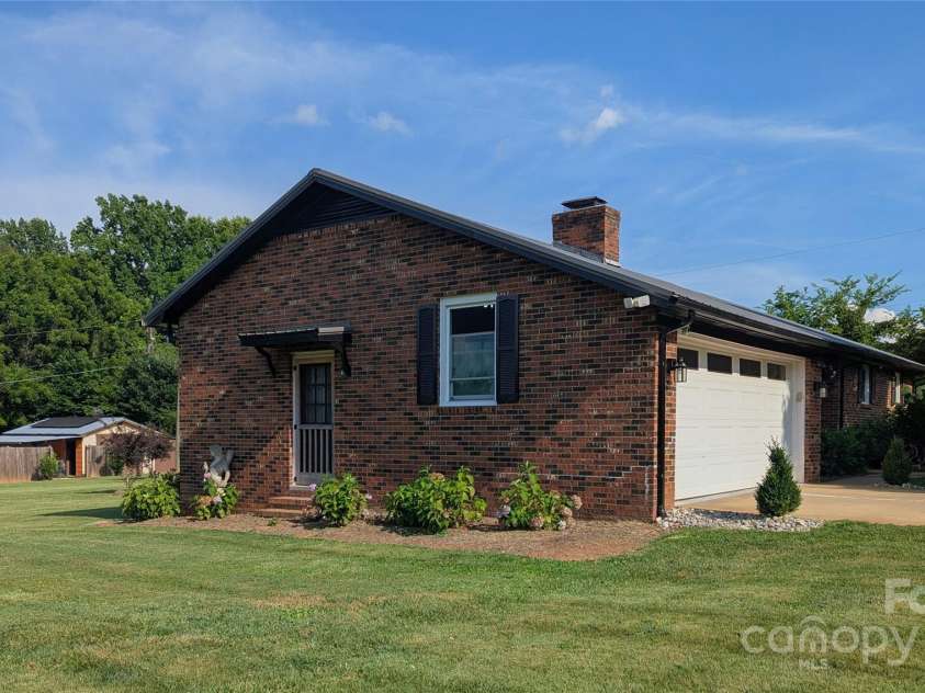 3080 Shue Road, Salisbury, NC 28147.  MLS# CAR4276745, YatesRealty ID 28935. 