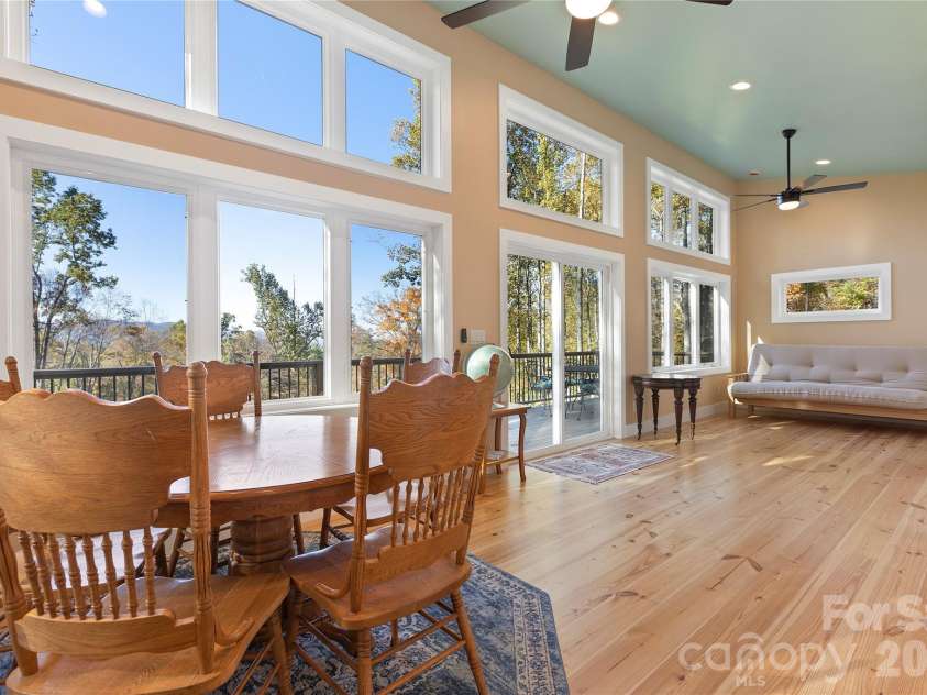 96 Old Cove Road, Black Mountain, NC 28711.  MLS# CAR4373127, YatesRealty ID 28935. Sun and mountain