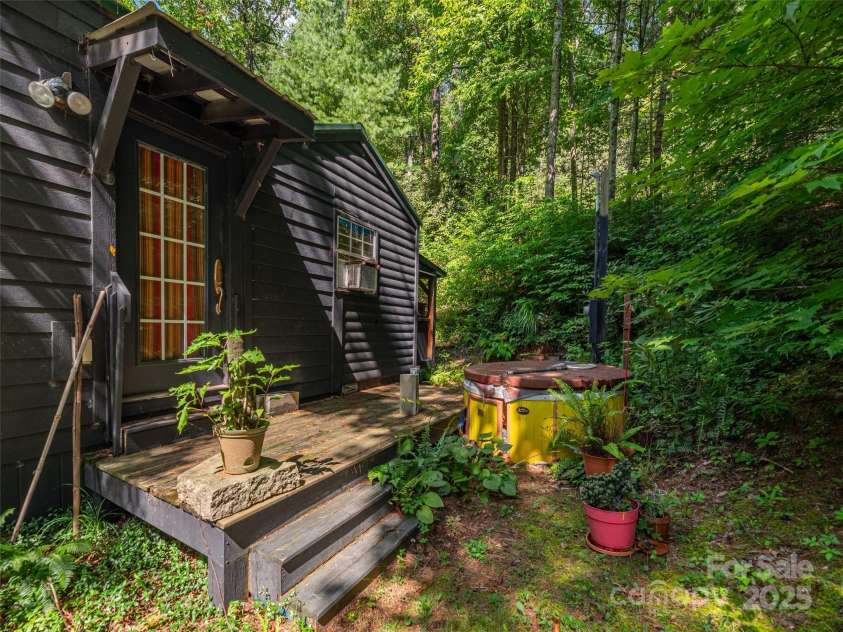 221 John Tate Drive, Fletcher, NC 28732.  MLS# CAR4285398, YatesRealty ID 28937. 