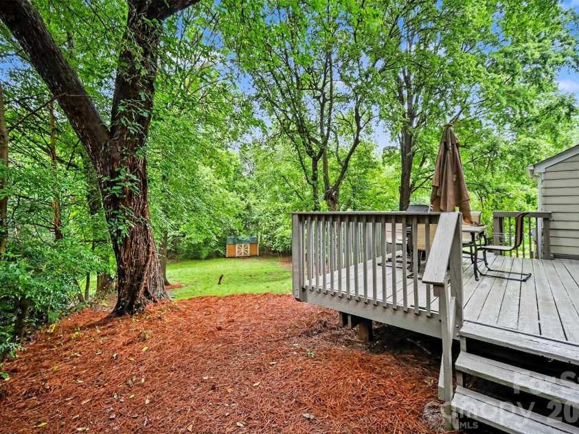 8644 Kirchenbaum Drive, Charlotte, NC 28210.  MLS# CAR4386953, YatesRealty ID 28937. 
