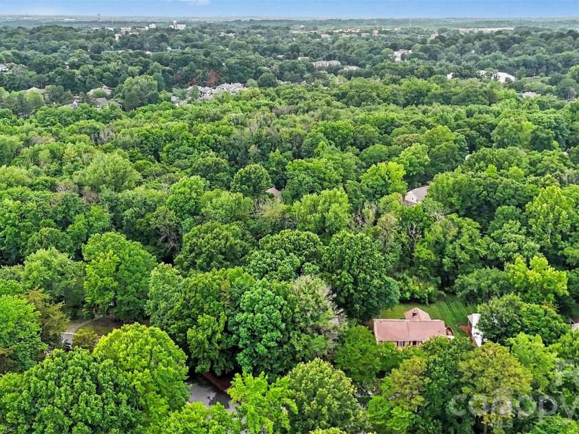8644 Kirchenbaum Drive, Charlotte, NC 28210.  MLS# CAR4386953, YatesRealty ID 28937. 