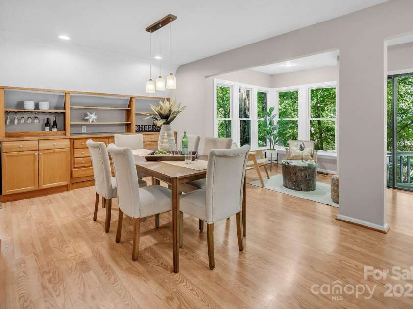 7608 Zermatt Lane, Charlotte, NC 28226.  MLS# CAR4283593, YatesRealty ID 28938. 