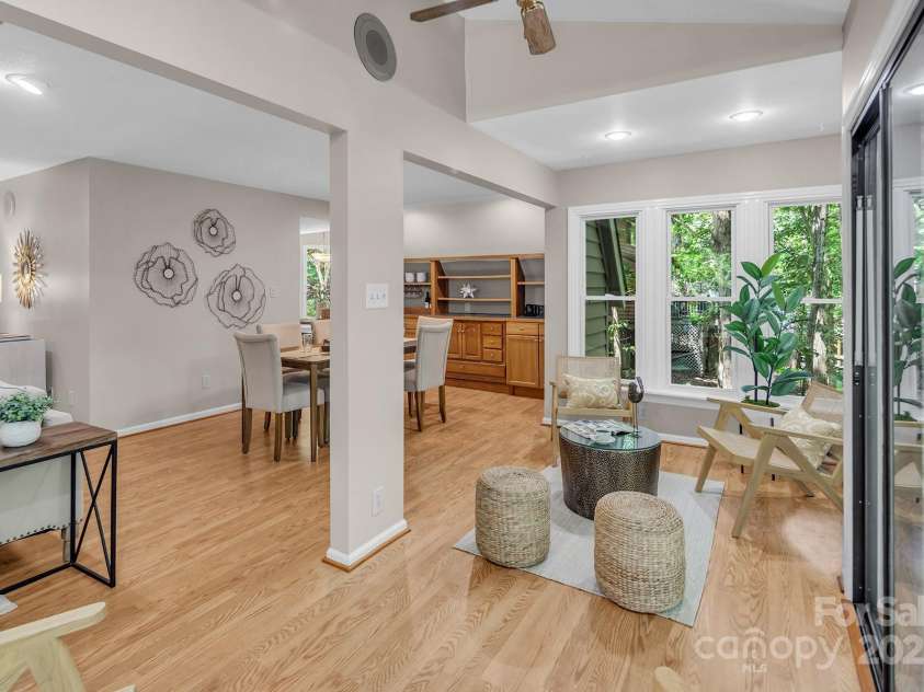 7608 Zermatt Lane, Charlotte, NC 28226.  MLS# CAR4283593, YatesRealty ID 28938. 