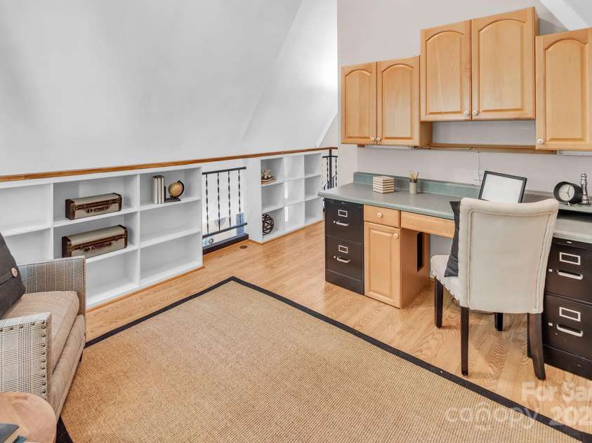 7608 Zermatt Lane, Charlotte, NC 28226.  MLS# CAR4283593, YatesRealty ID 28938. Perfect for home office, playroom or whatever your needs may be