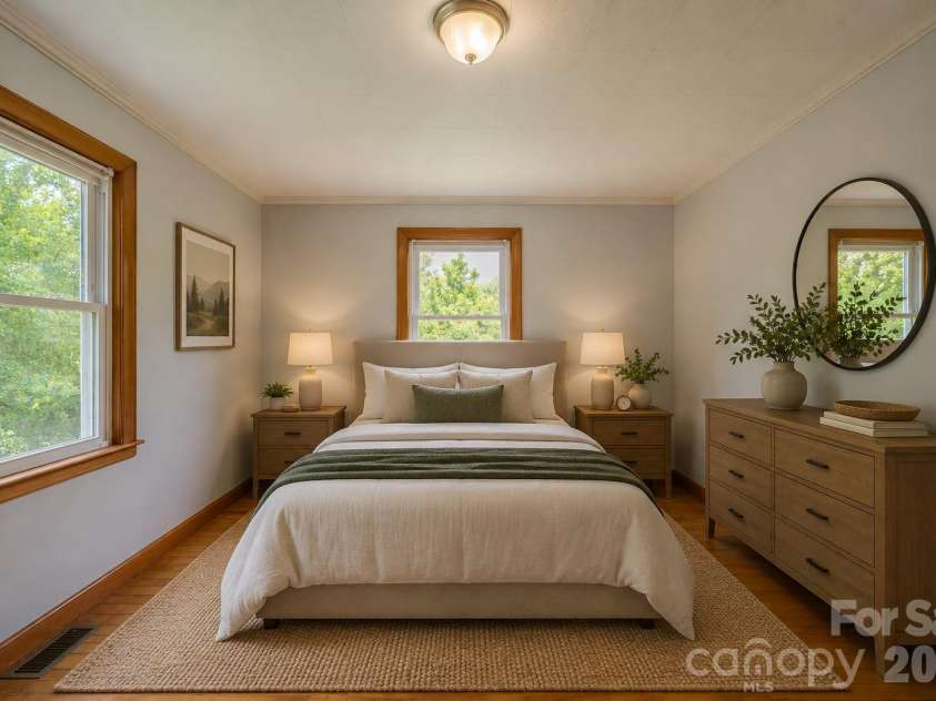 456 Lower Grassy Branch Road, Asheville, NC 28805.  MLS# CAR4387349, YatesRealty ID 28939. VIRTUALLY STAGED second bedroom