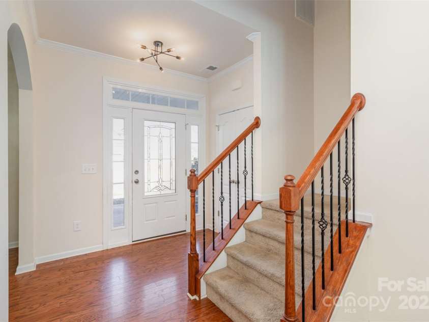 10422 Ebbets Road, Charlotte, NC 28273.  MLS# CAR4216565, YatesRealty ID 2894. 
