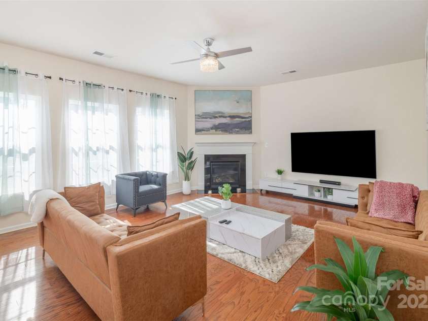 10422 Ebbets Road, Charlotte, NC 28273.  MLS# CAR4216565, YatesRealty ID 2894. 