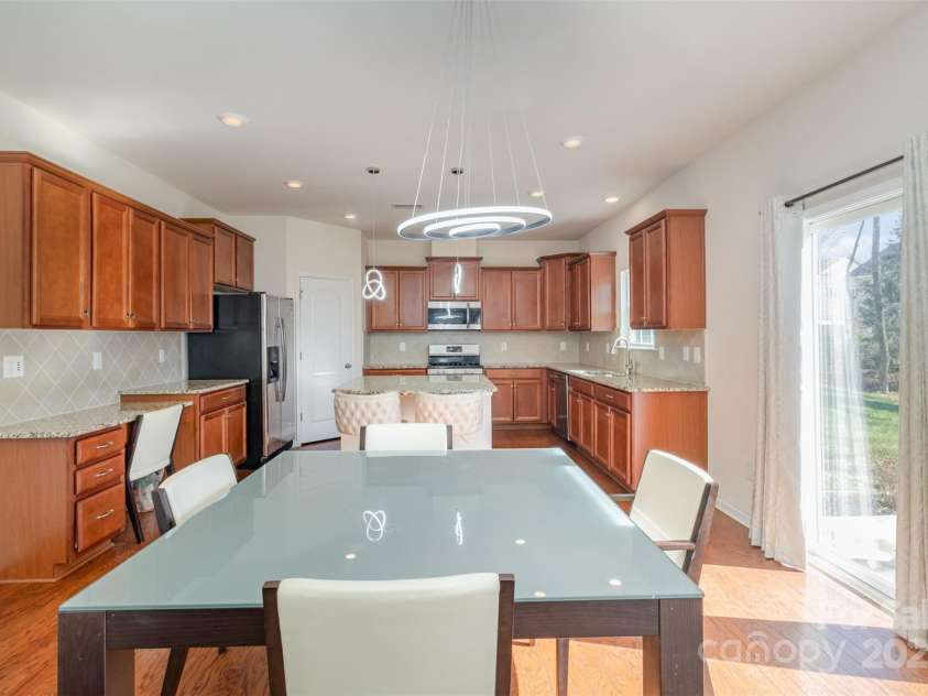 10422 Ebbets Road, Charlotte, NC 28273.  MLS# CAR4216565, YatesRealty ID 2894. 