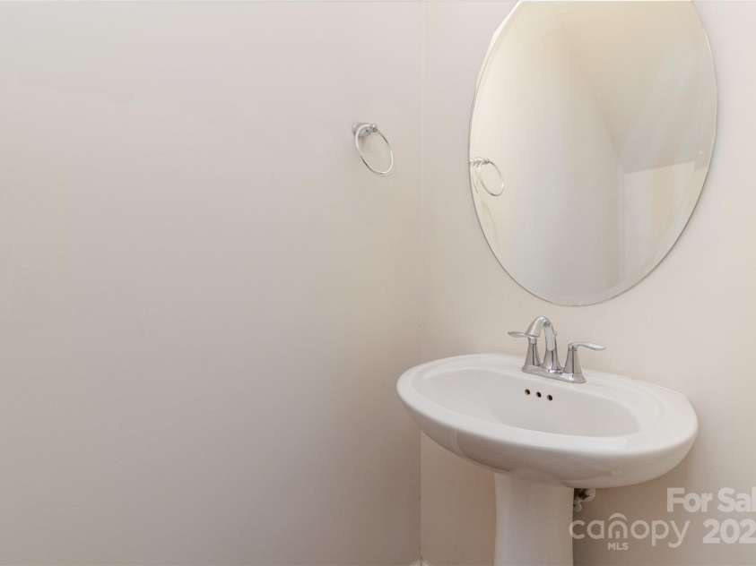 10422 Ebbets Road, Charlotte, NC 28273.  MLS# CAR4216565, YatesRealty ID 2894. 