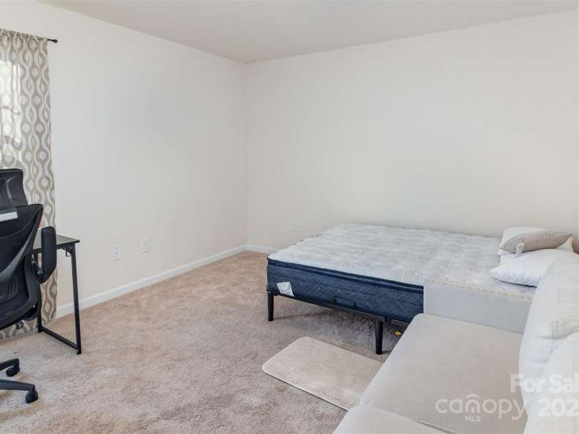 10422 Ebbets Road, Charlotte, NC 28273.  MLS# CAR4216565, YatesRealty ID 2894. 