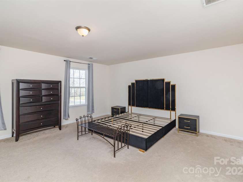 10422 Ebbets Road, Charlotte, NC 28273.  MLS# CAR4216565, YatesRealty ID 2894. 