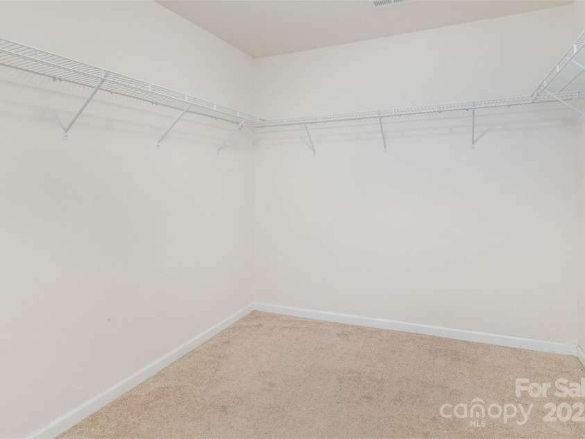 10422 Ebbets Road, Charlotte, NC 28273.  MLS# CAR4216565, YatesRealty ID 2894. 