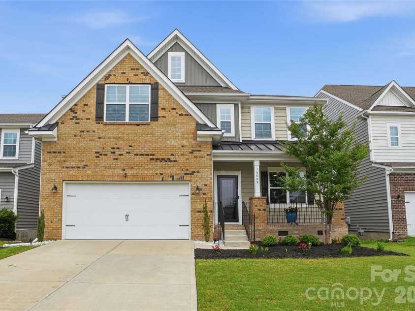 16009 Duval Drive, Charlotte, NC 28273.  MLS# CAR4387647, YatesRealty ID 28943. 
