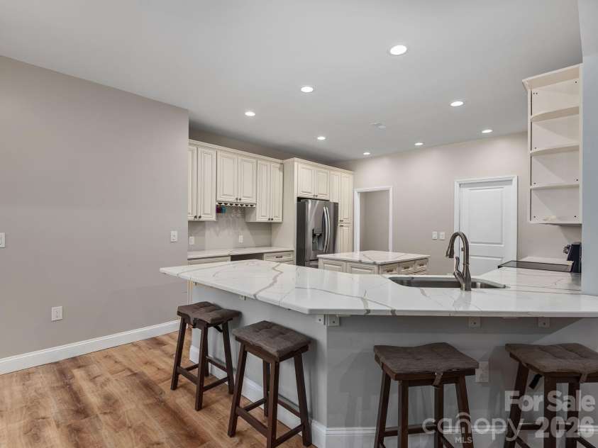 1230 Terrys Gap Road, Hendersonville, NC 28792.  MLS# CAR4342628, YatesRealty ID 28944. 