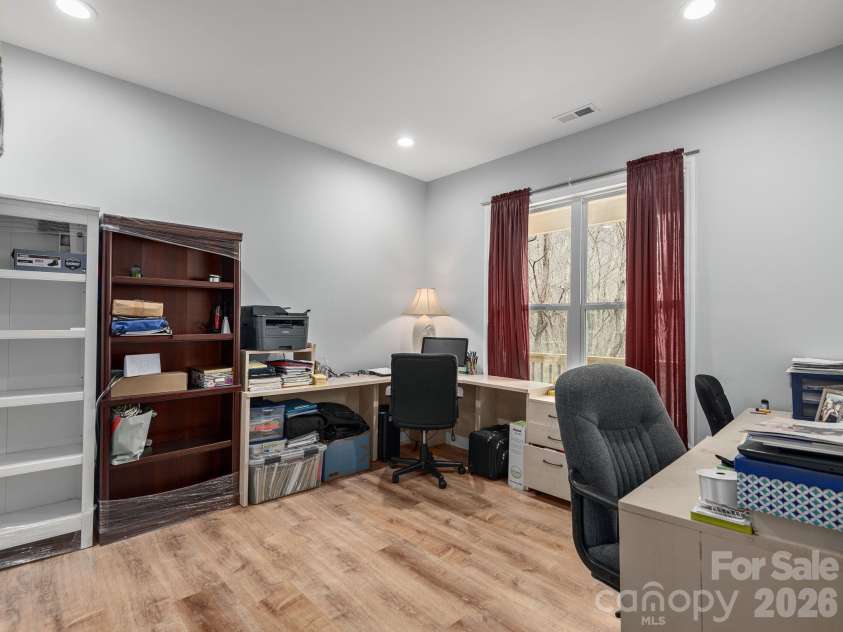 1230 Terrys Gap Road, Hendersonville, NC 28792.  MLS# CAR4342628, YatesRealty ID 28944. 