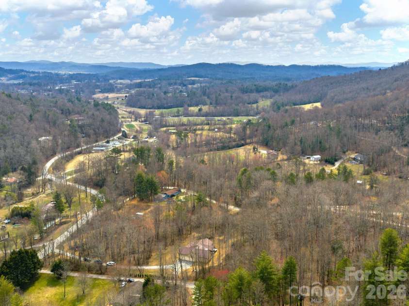 1230 Terrys Gap Road, Hendersonville, NC 28792.  MLS# CAR4342628, YatesRealty ID 28944. 