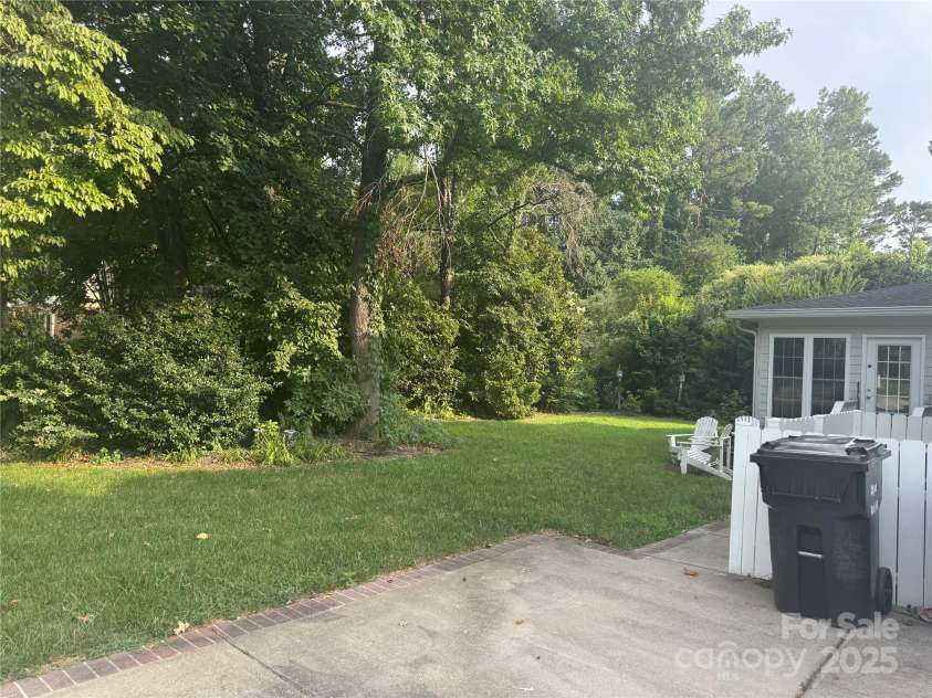 2085 Cavendale Drive, Rock Hill, SC 29732.  MLS# CAR4279302, YatesRealty ID 28945. 