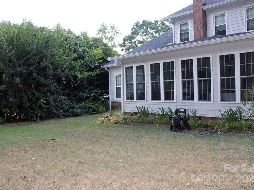 2085 Cavendale Drive, Rock Hill, SC 29732.  MLS# CAR4279302, YatesRealty ID 28945. 