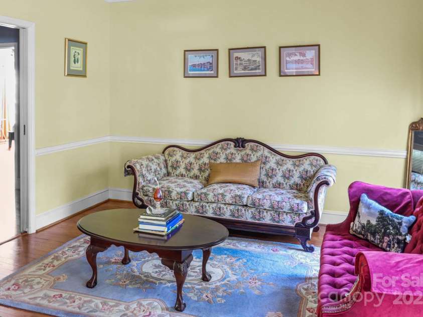 2085 Cavendale Drive, Rock Hill, SC 29732.  MLS# CAR4279302, YatesRealty ID 28945. 