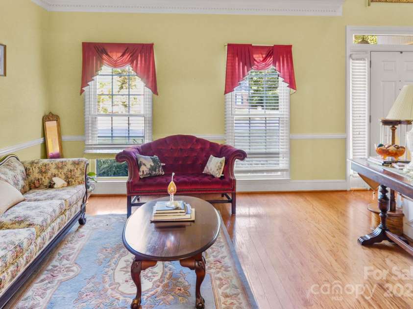 2085 Cavendale Drive, Rock Hill, SC 29732.  MLS# CAR4279302, YatesRealty ID 28945. 