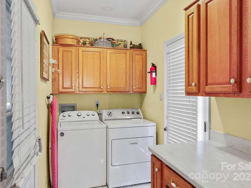 2085 Cavendale Drive, Rock Hill, SC 29732.  MLS# CAR4279302, YatesRealty ID 28945. 